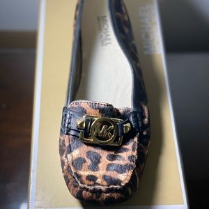 Michael Kors cheetah NTRL Flats